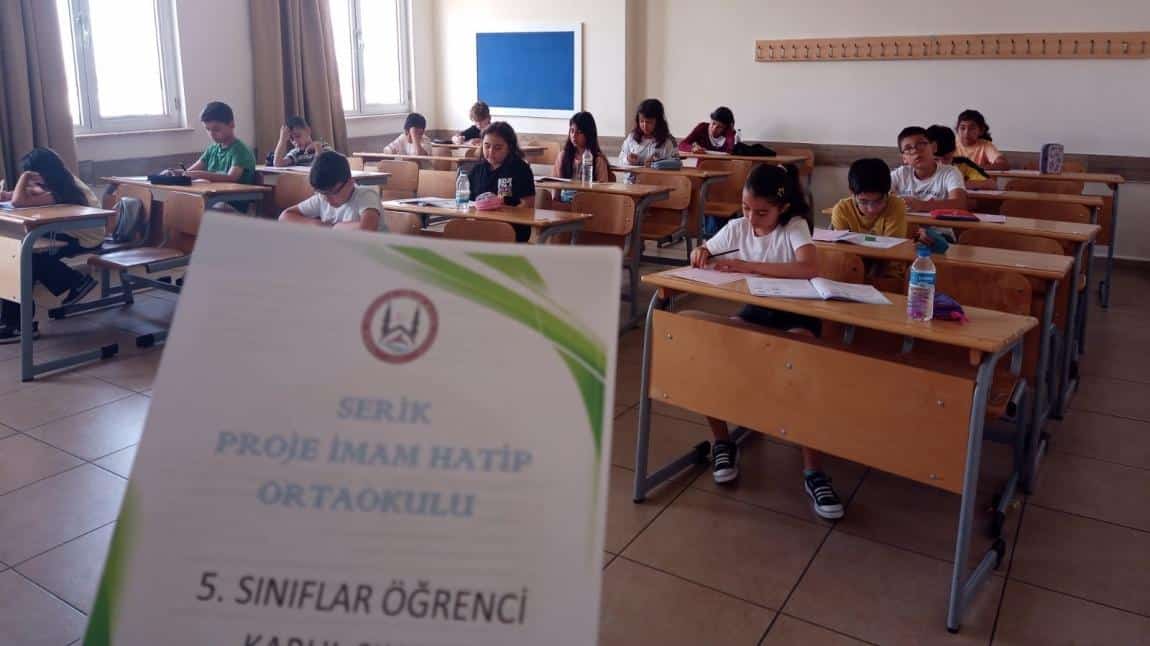 PROJE İMAM HATİP ORTAOKULU ÖĞRENCİ KABUL SINAVI YAPILDI.